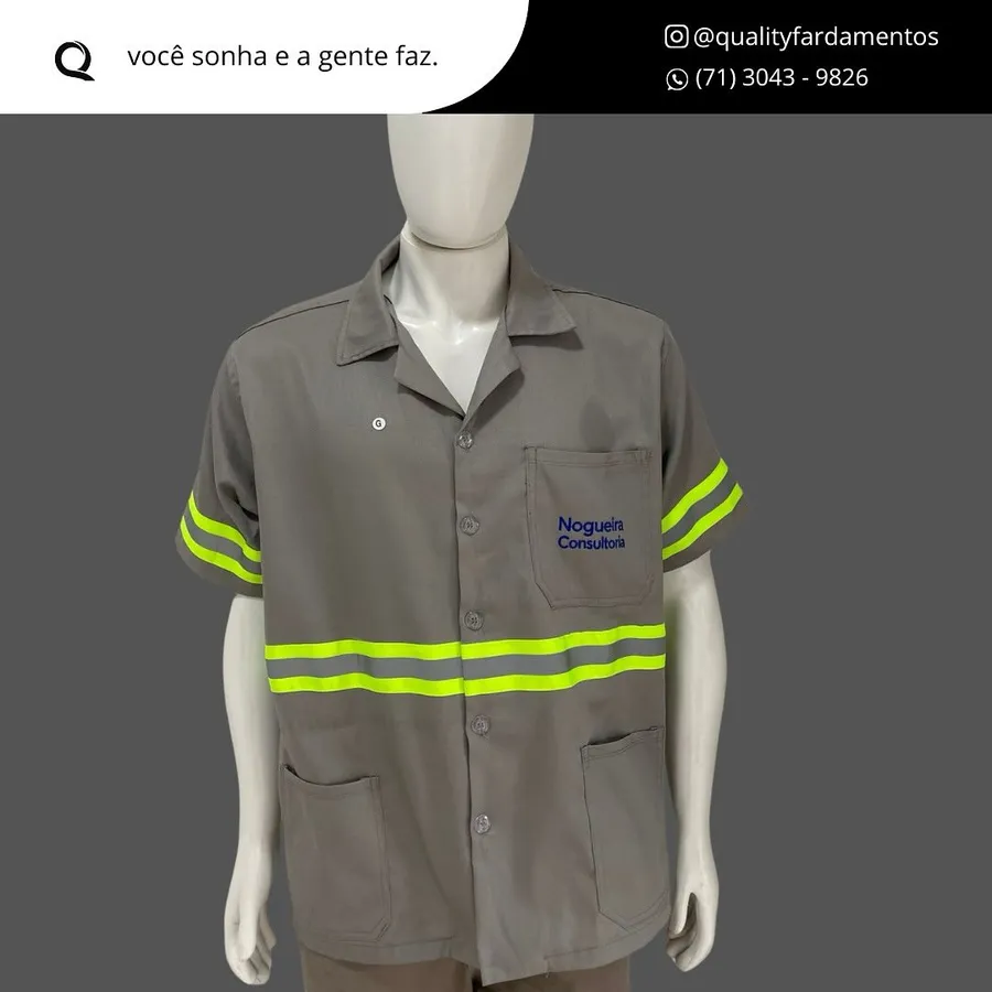 Camisa operacional cinza com faixas refletivas